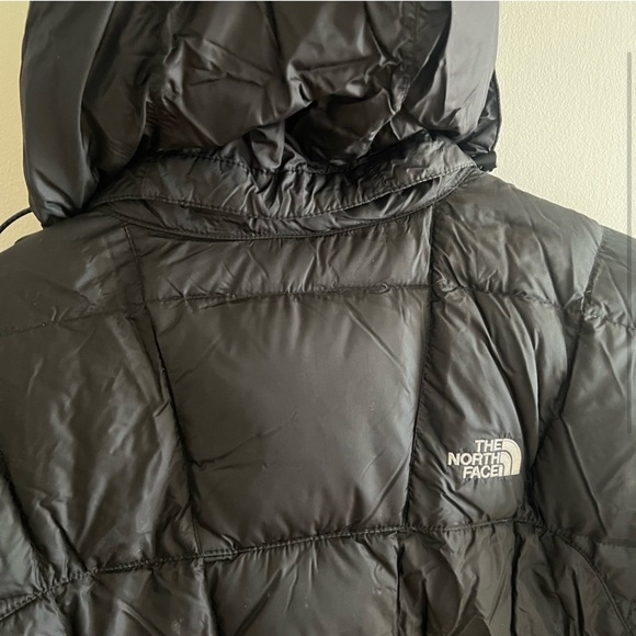 The North Face Jacket - Picture 2 of 5